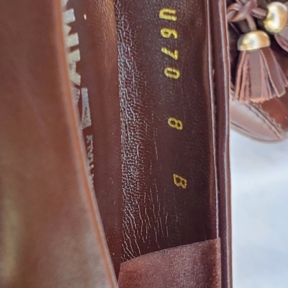 Salvatore Ferragamo fringe pumps 8 - Picture 8 of 12